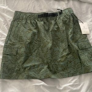 Aspen Belted Trail Skirt New Size L